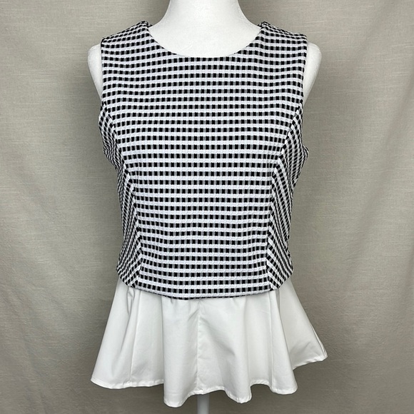 New York and Company 7th Avenue Checkered Peplum Sleeveless Top NWT - Picture 1 of 7